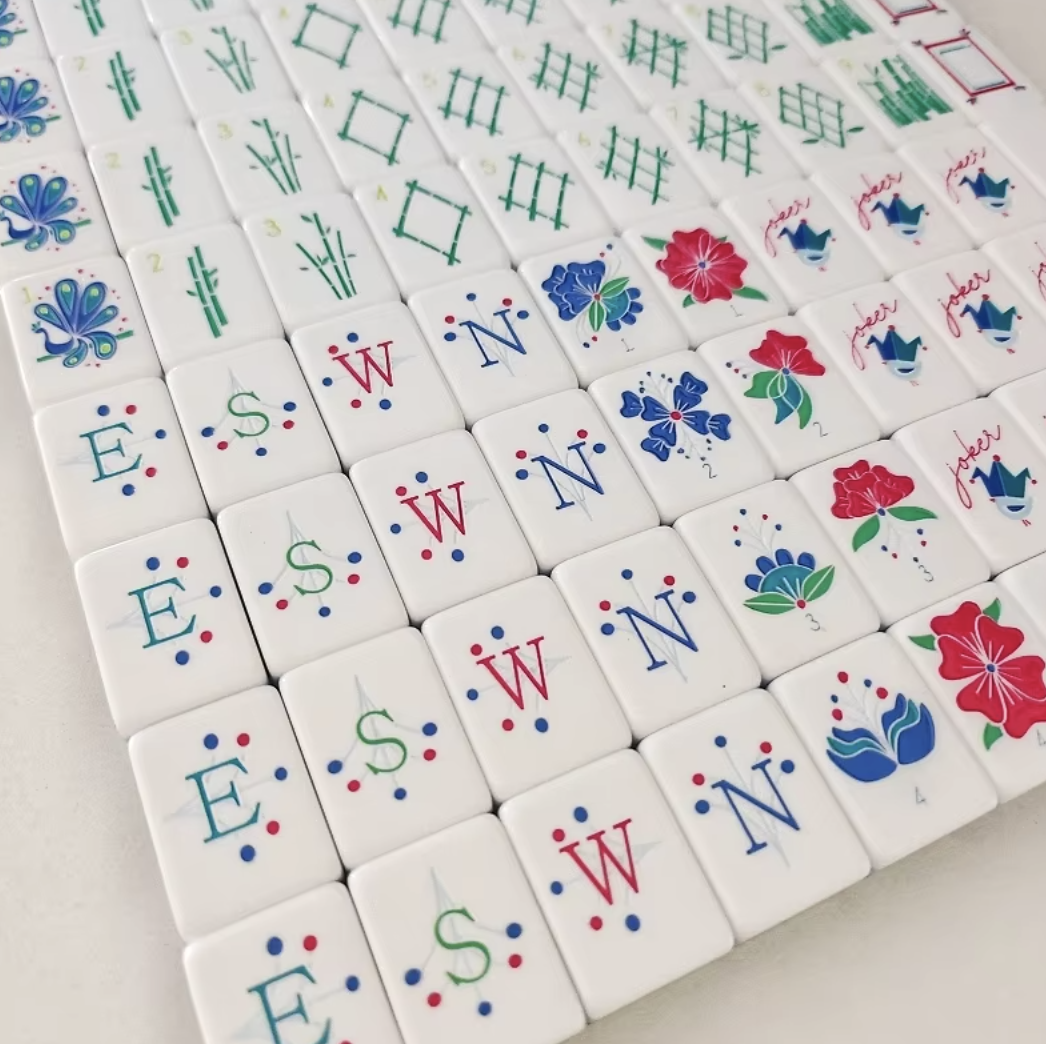 The Crystal Cyan Set — 160-Piece Laser-Engraved American Mahjong in Crystal-Clear Acrylic