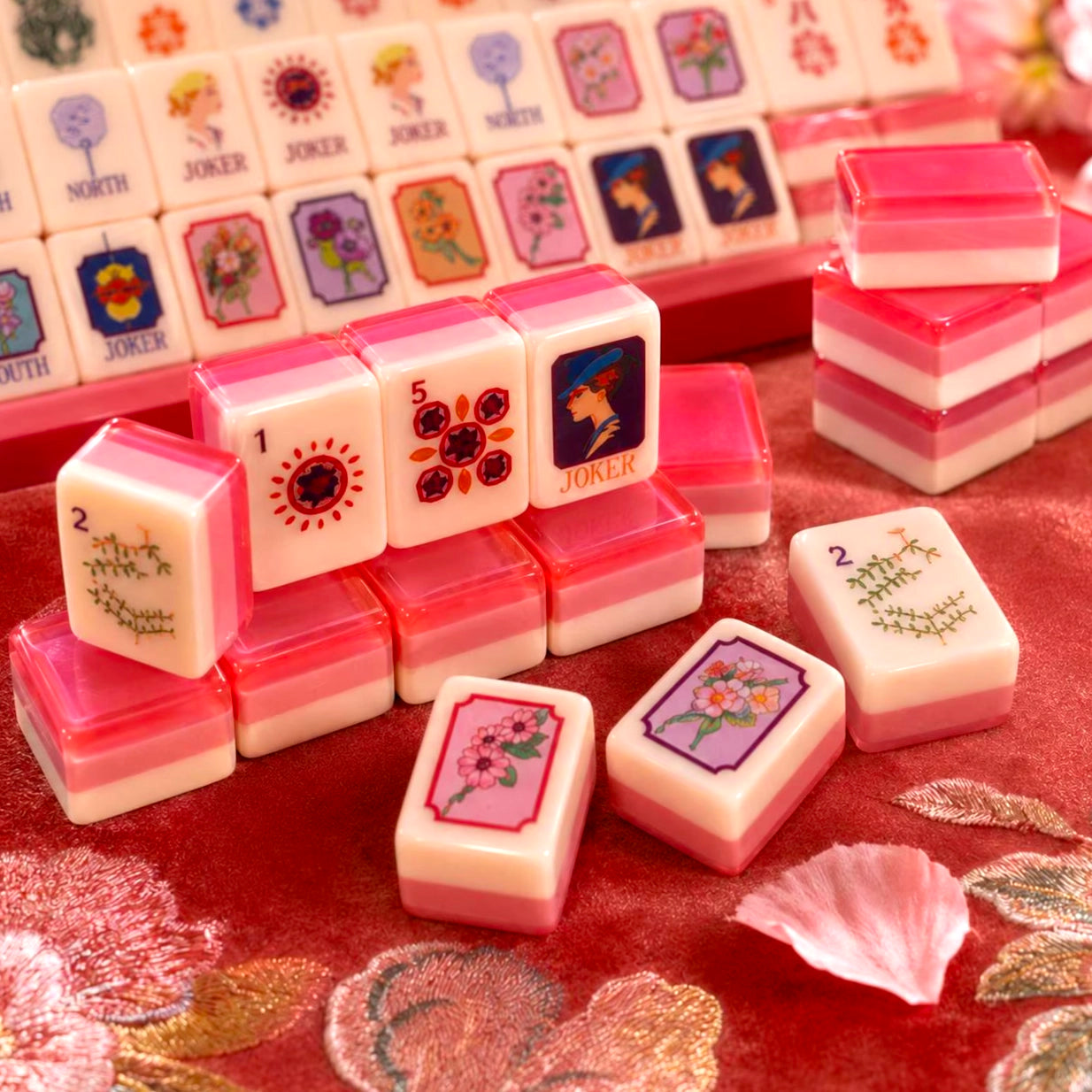 Art Deco Lady Joker Mahjong — 160 Tiles